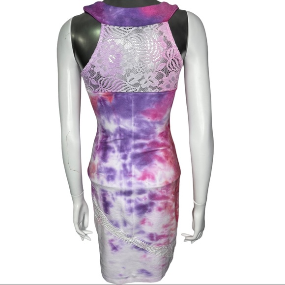 Mystiq Tie Dye Lace Inlay Fitted Sleeveless Dress - Picture 5 of 6